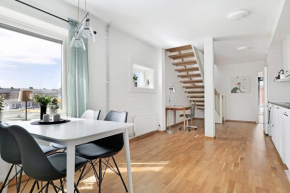 Guestly Homes - 3BR City Charm, Piteå